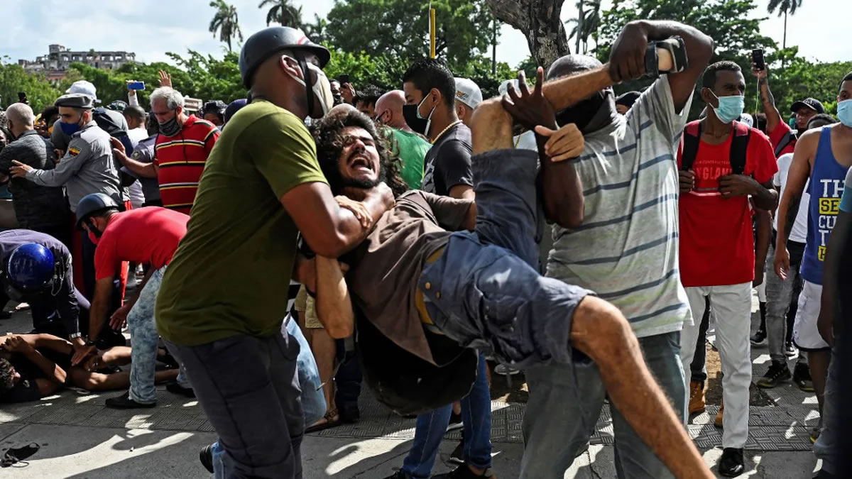 Cuba-Represion-Protesta