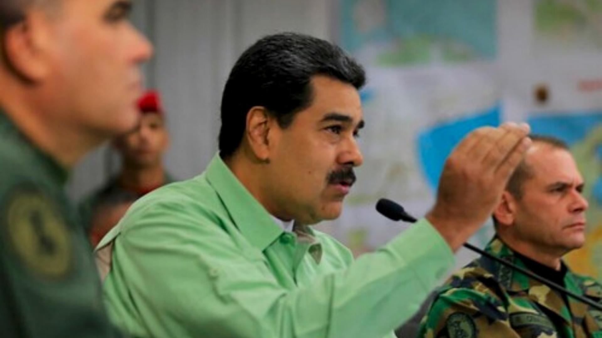 Nicolás Maduro rodeado de militares. Foto: Presidencia de Venezuela