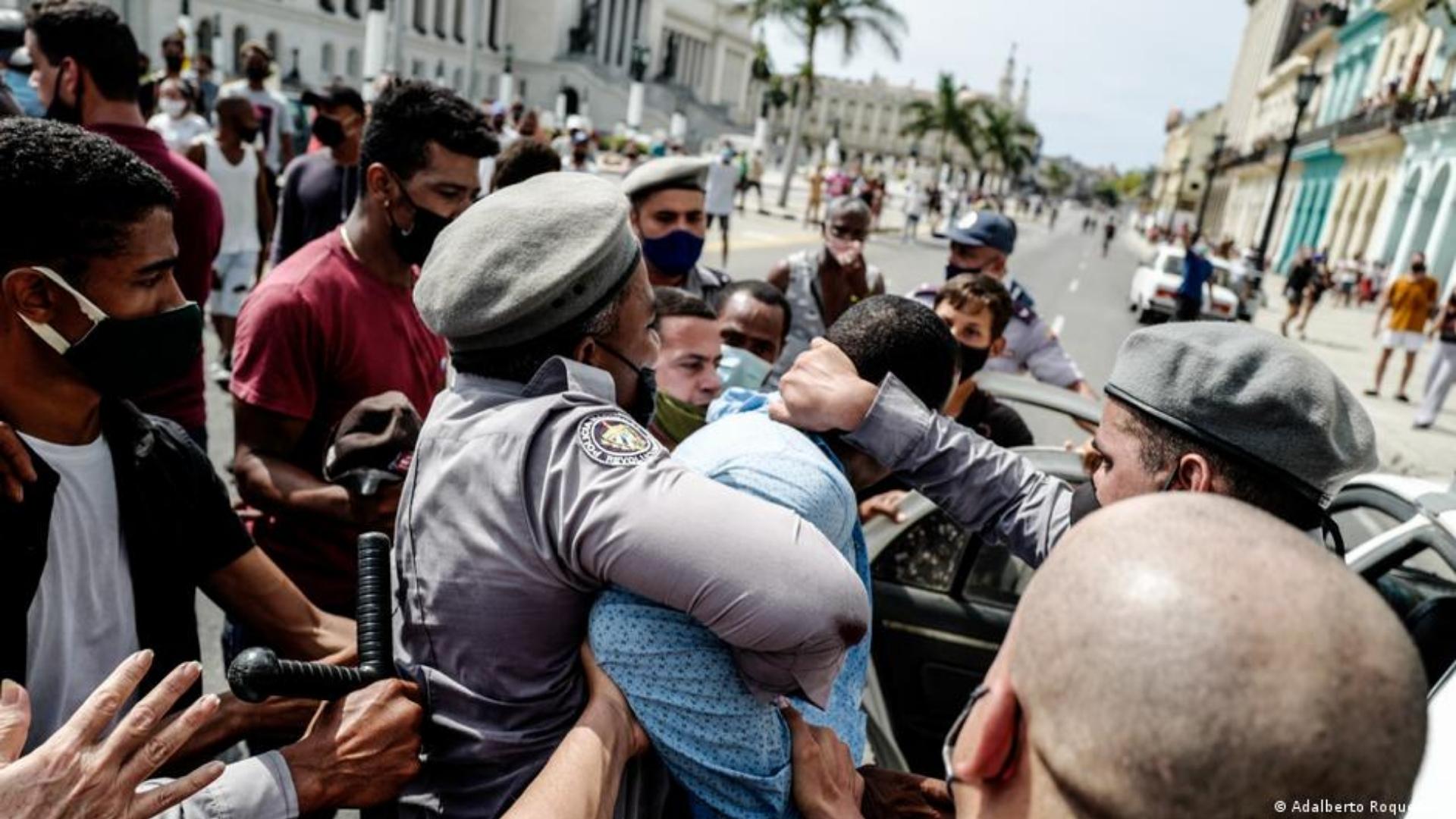 Represión en Cuba (Adalberto Roque/AFP)