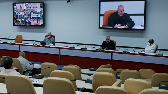 Grupo de trabajo del gobierno cubano para el enfrentamiento a la pandemia. Foto: Estudios Revolución/Cubadebate