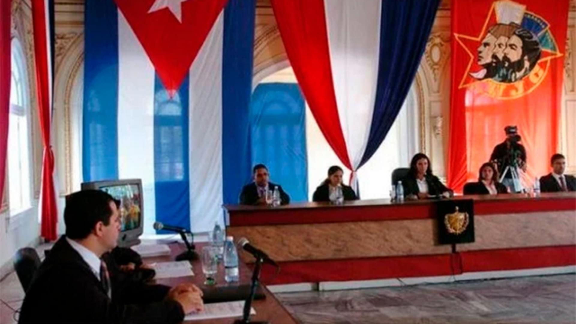 Jueces cubanos