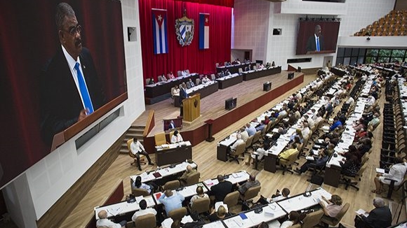 Asamblea aprueba nuevo Código Penal. Foto: Irene Pérez/Cubadebate