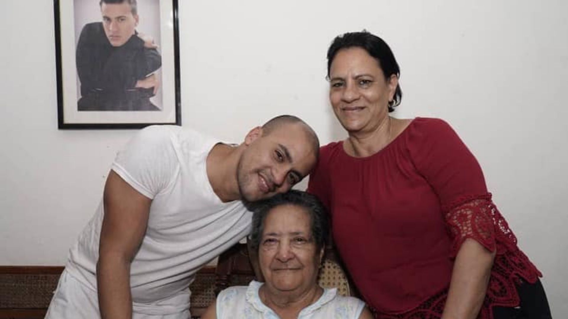 De la Cruz fue excarcelado el 6 de mayo en Cuba tras apelar su sentencia, que fue modificada a cinco años de privación de libertad sin internamiento