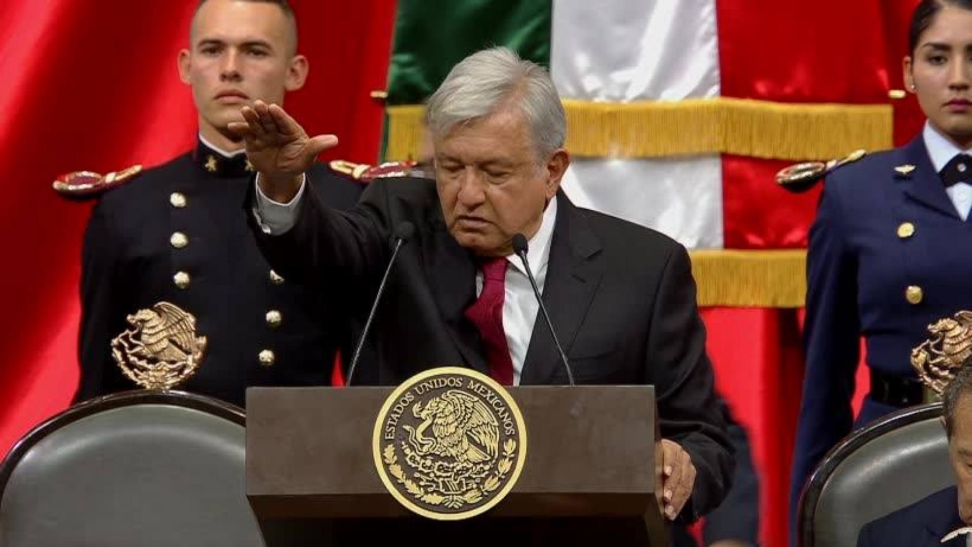 AMLO da discurso en México. Foto: Facebook del presidente