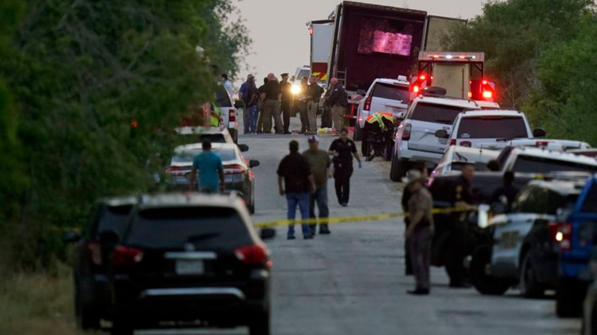 Camión en Texas con 50 migrantes muertos. Foto: ERIC GAY (AP)