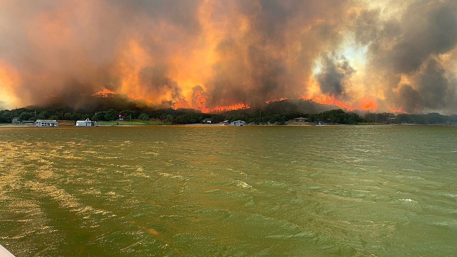 Incendio forestal en el condado de Palo Pinto