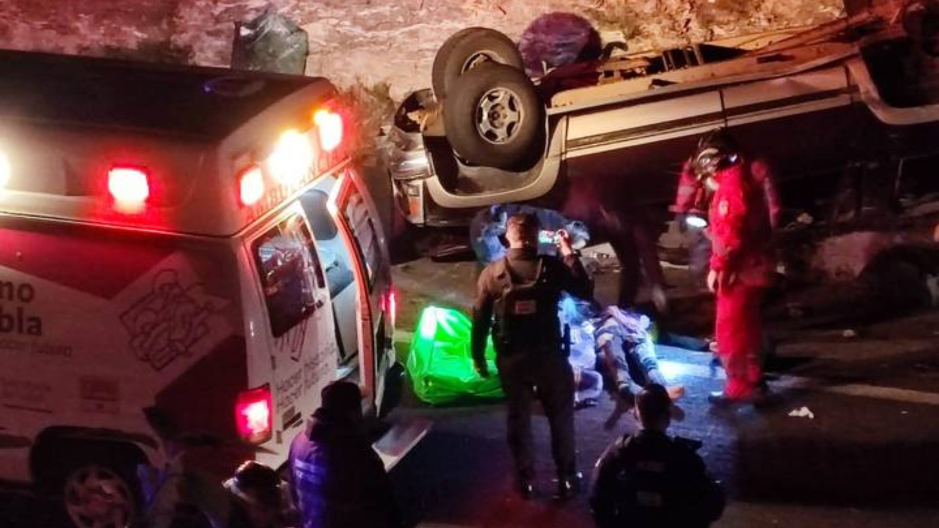 Ocho muertos y 11 heridos en Puebla por accidente de tránsito. Foto: Gustavo Ortiz | El Sol de Puebla