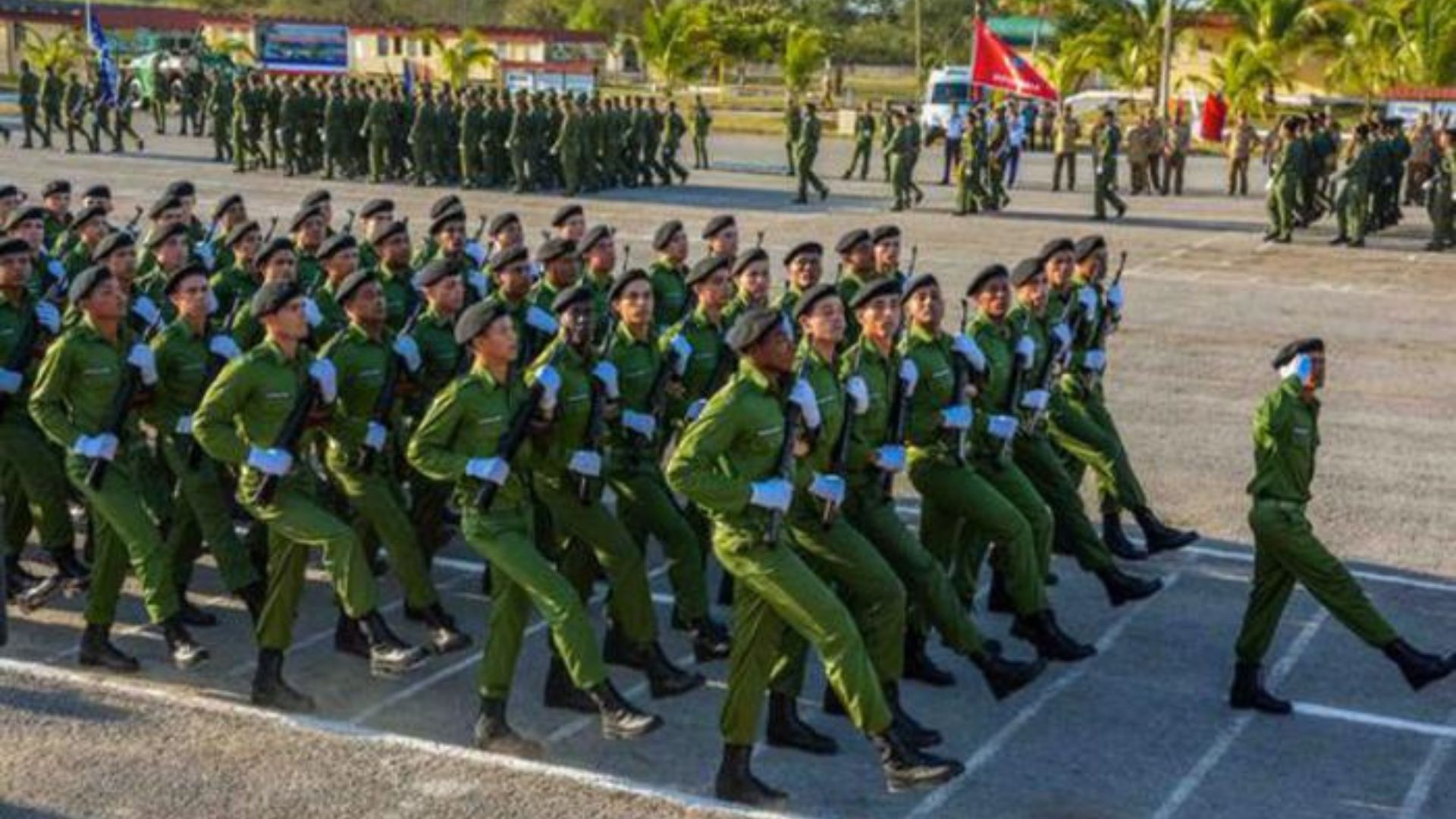 Efectivos del Ejército Oriental durante desfile conmemorativo. Foto: Granma/Yaciel Peña