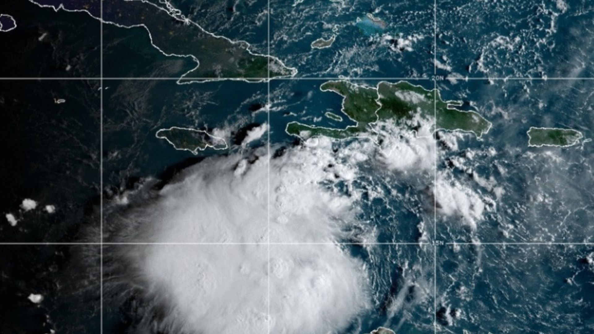 Tormenta tropical Ian avanza en el Caribe. Foto: captura de pantalla satélite GeoColor NHC