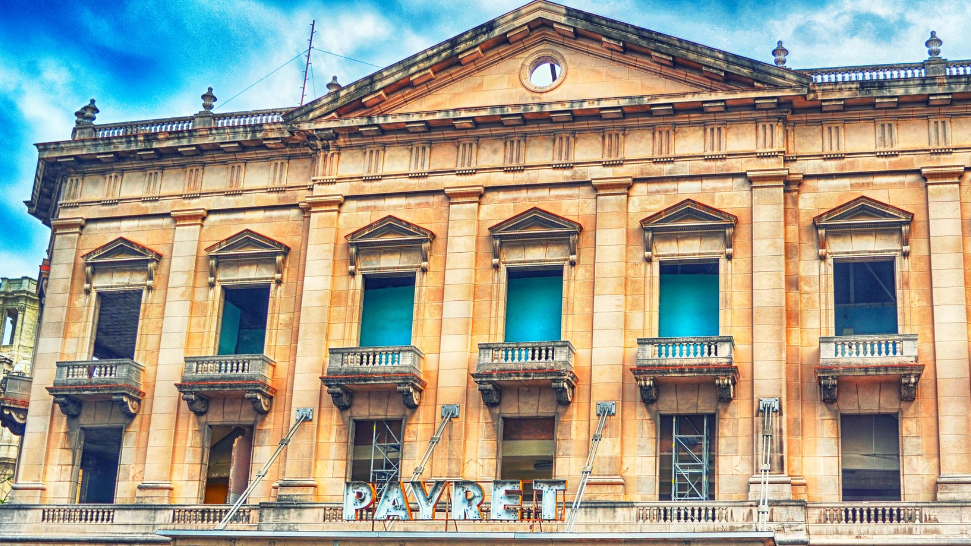 ¡Adiós Payret! Avanza construcción de nuevo hotel en La Habana