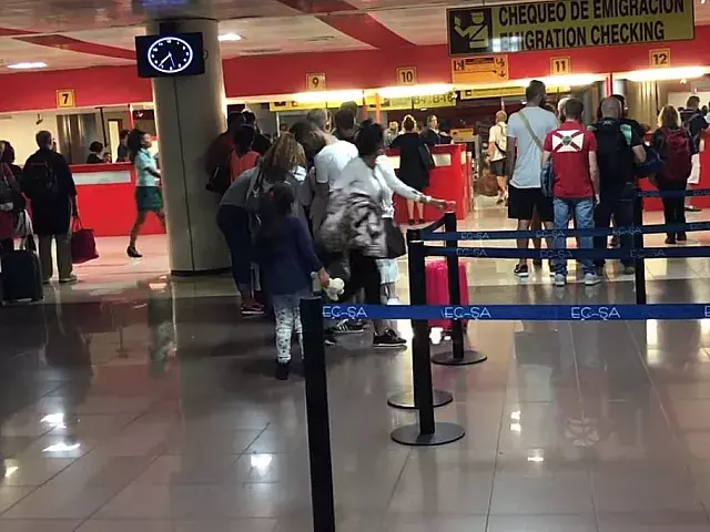 Más de 230 cubanos acudieron a visas falsas