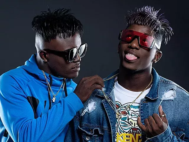 El Kimiko y Yordy, reparteros cubanos. Foto: Facebook de los artistas