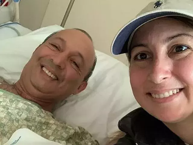 Nelson Gudín y Gelliset Valdés en hospital de Miami. Foto: Instagram/José Carlucho