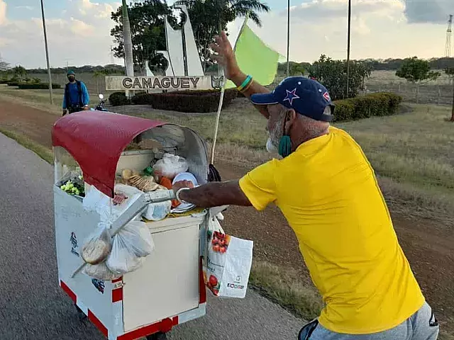 Omar Quintero Montes de Oca llega a Camagüey. Foto: Facebook/José Alemán Mesa