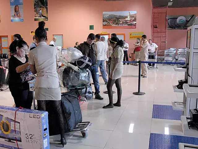 Prorrogan libre importación de comida y aseo