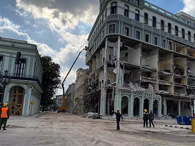 53 trabajadores en hotel durante explosión. Foto: Cubadebate