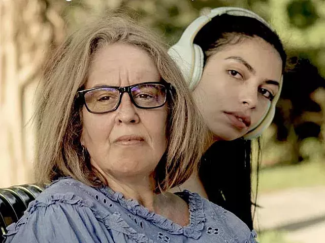 Nitsy Grau y Ariadna González en Welcome Abuela