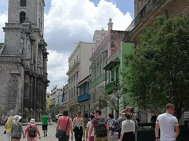 Turistas en Cuba. Imagen de referencia