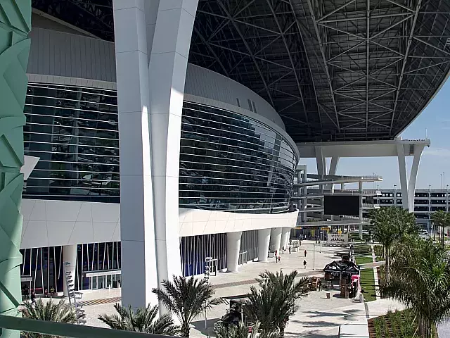 Exterior del Marlins Park. Foto: Wikipedia