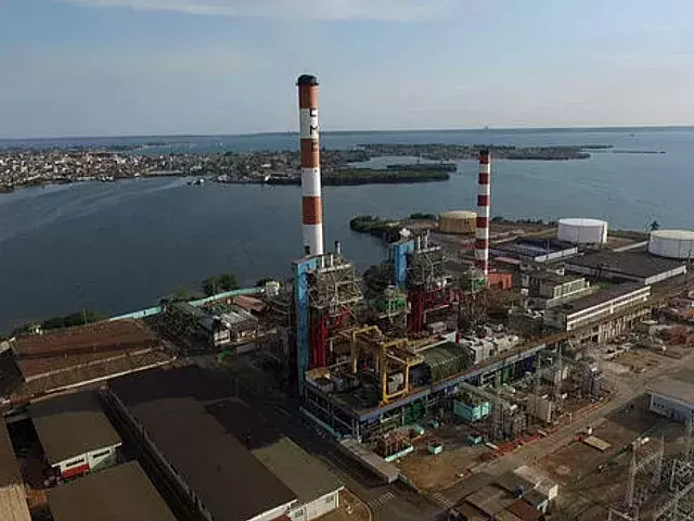 Termoeléctrica de Cienfuegos, Cuba. Foto: 5 de Septiembre