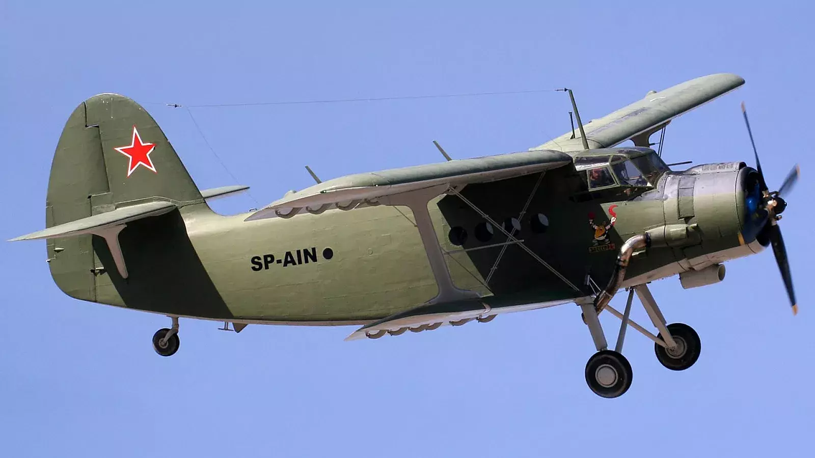 Avión Antonov AN 2, similar al utilizado por cubanos para escapar