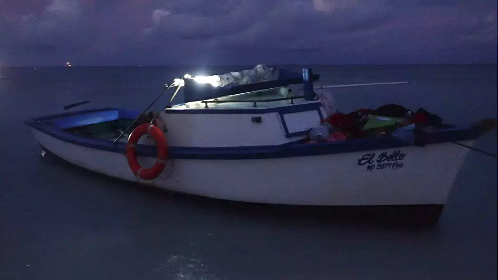 Embarcación cubana empleada para migrar por mar