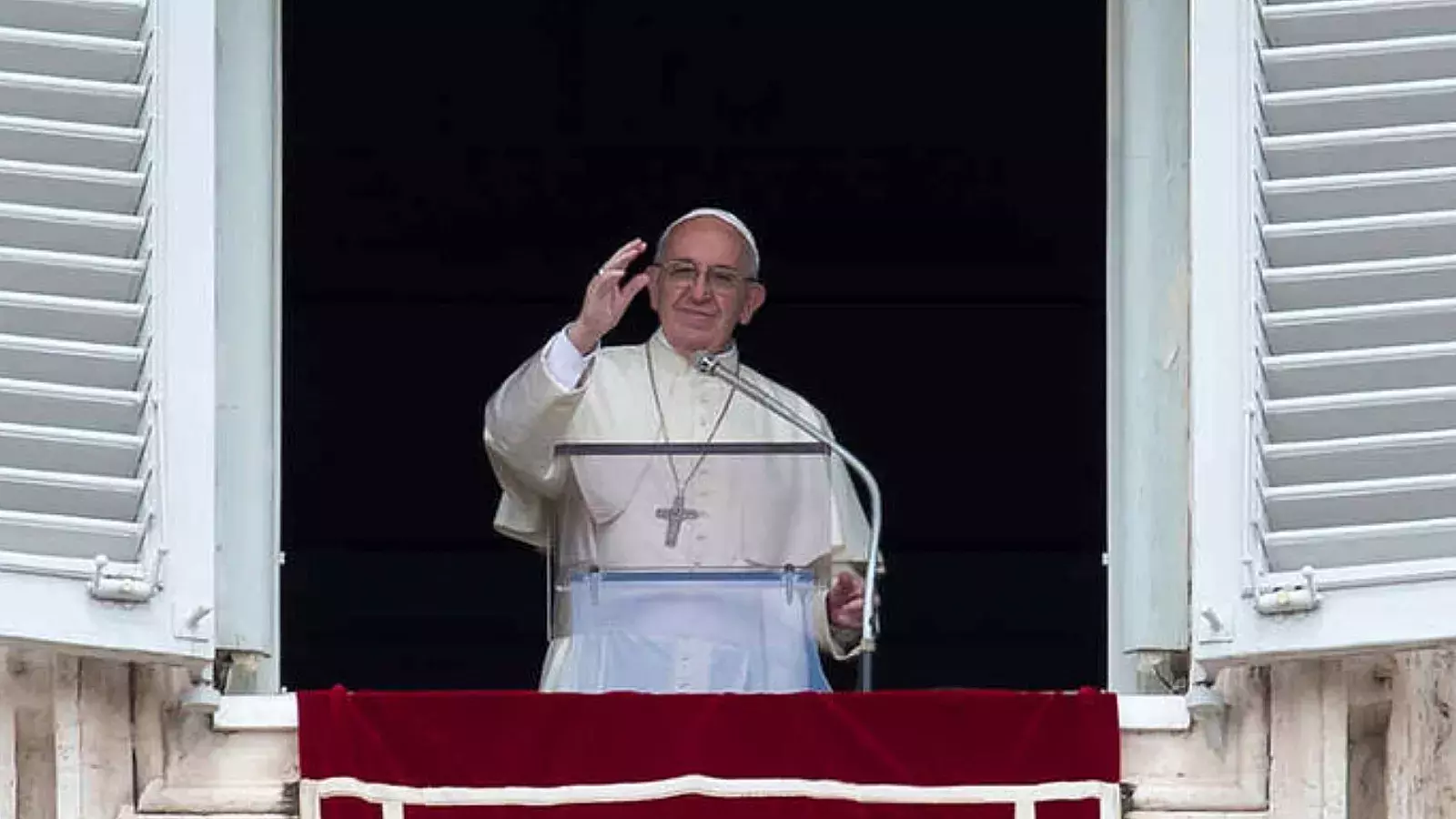Papa Francisco en misa pública en el Vaticano