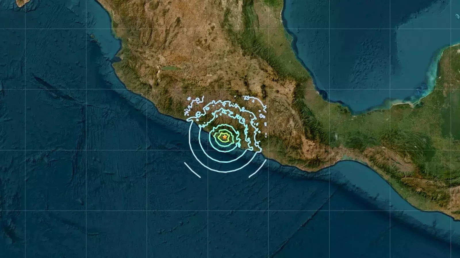 Sismo de magnitud 6 activa los protocolos de emergencia en México
