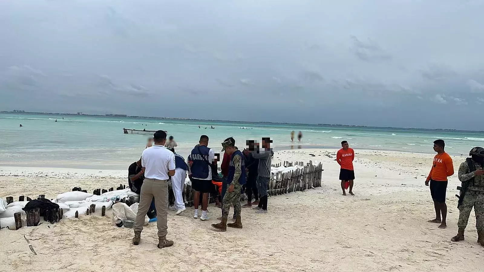 México: interceptan a 8 balseros cubanos que llegaron a Isla Mujeres