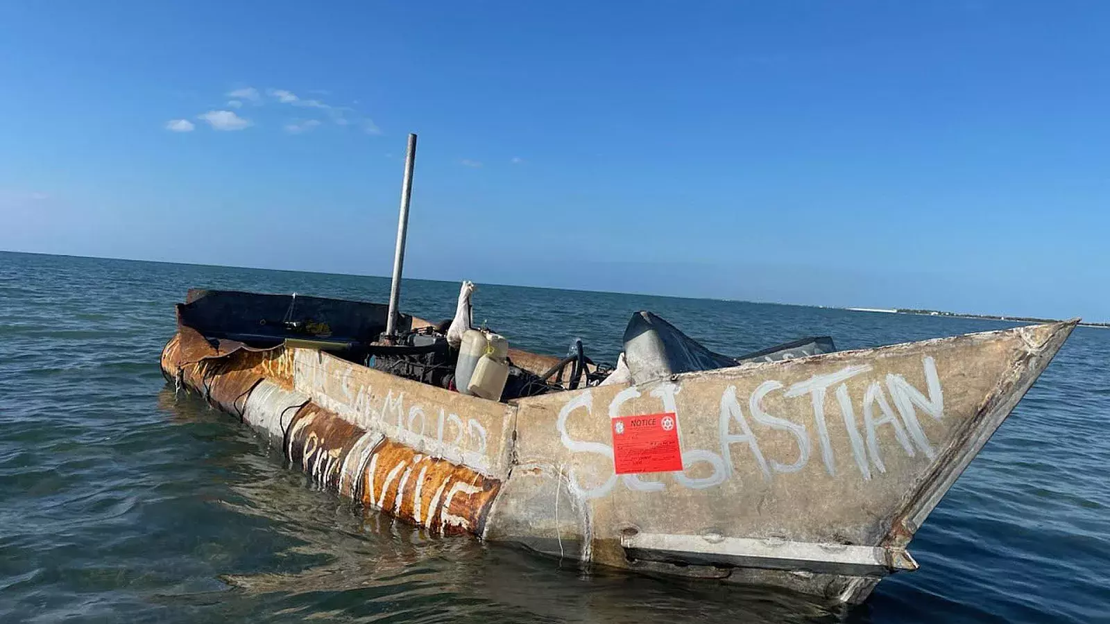 Embarcación de balseros cubanos detectada en los cayos de Florida