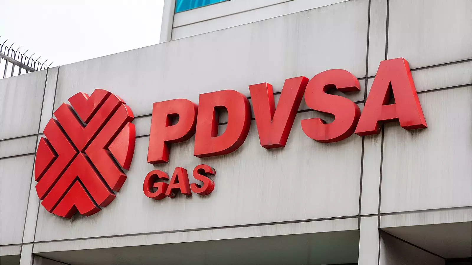 Denuncian desfalco de 80 millones de dólares a PDVSA que involucra a exfuncionario chavista