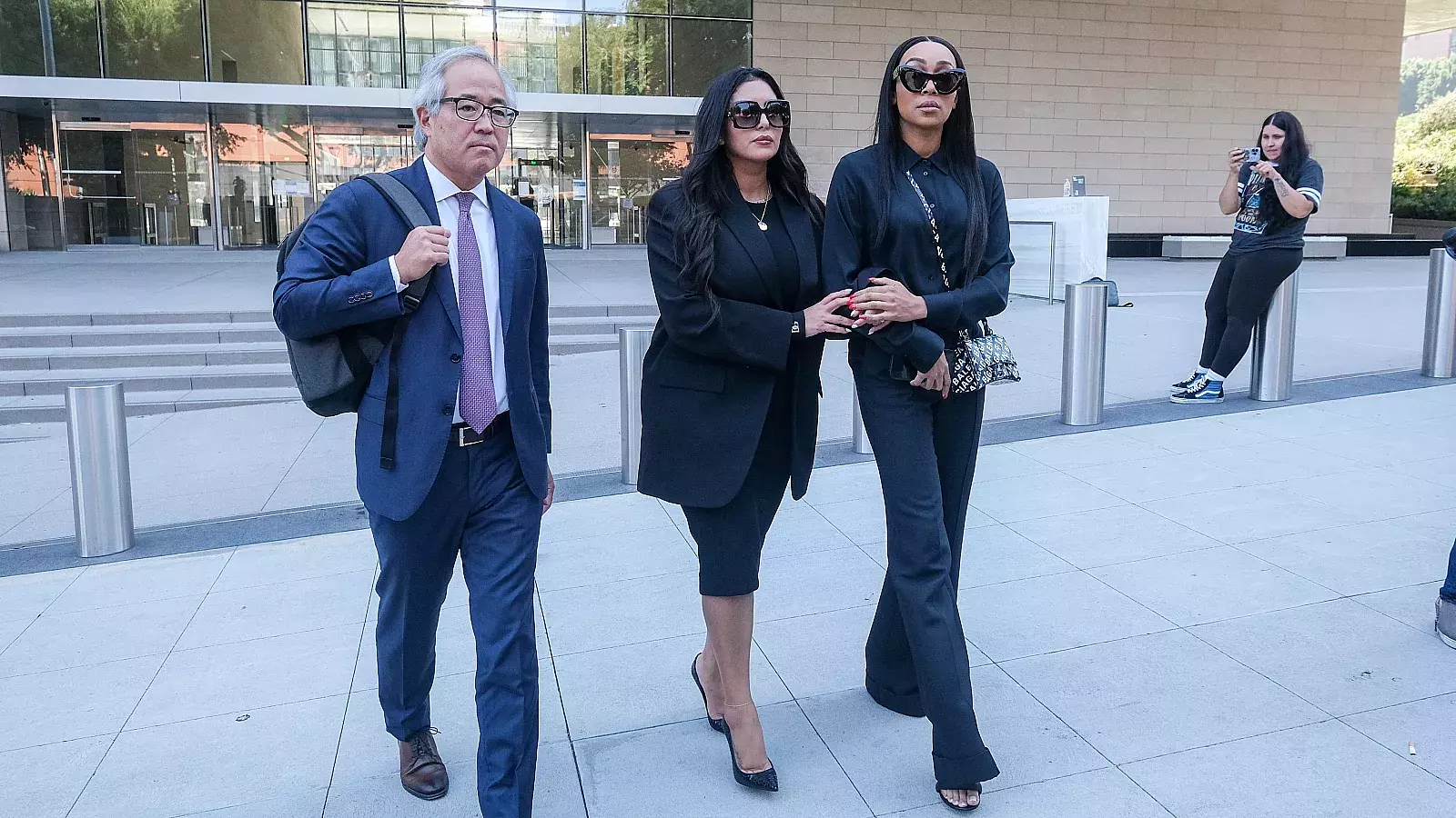 Vanessa Bryant llega a acuerdo de casi $30 millones con Los Ángeles por las fotos del cadáver de Kobe