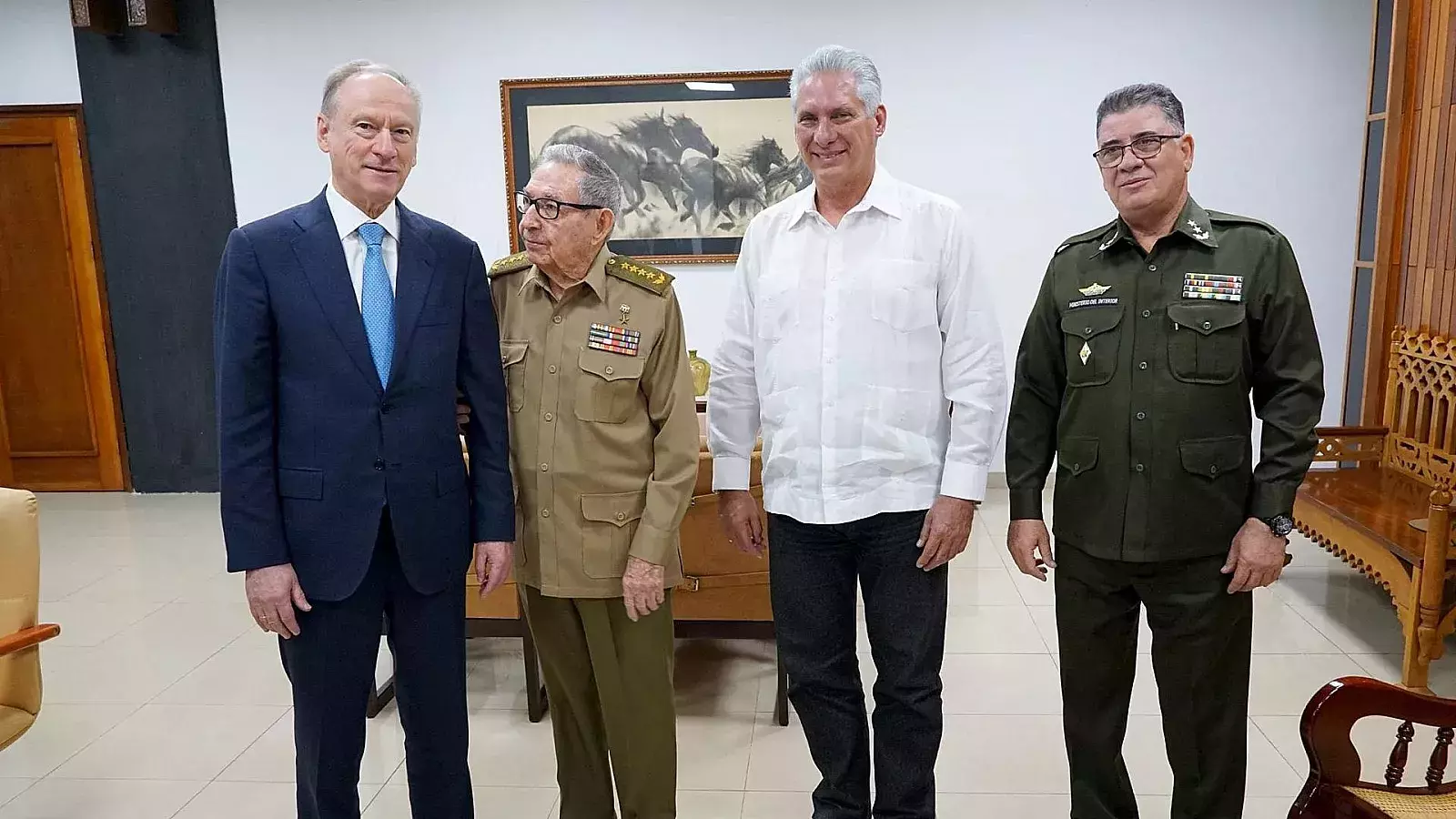 General ruso Pátrushev con Raúl Castro, Díaz-Canel y el ministro del Interior