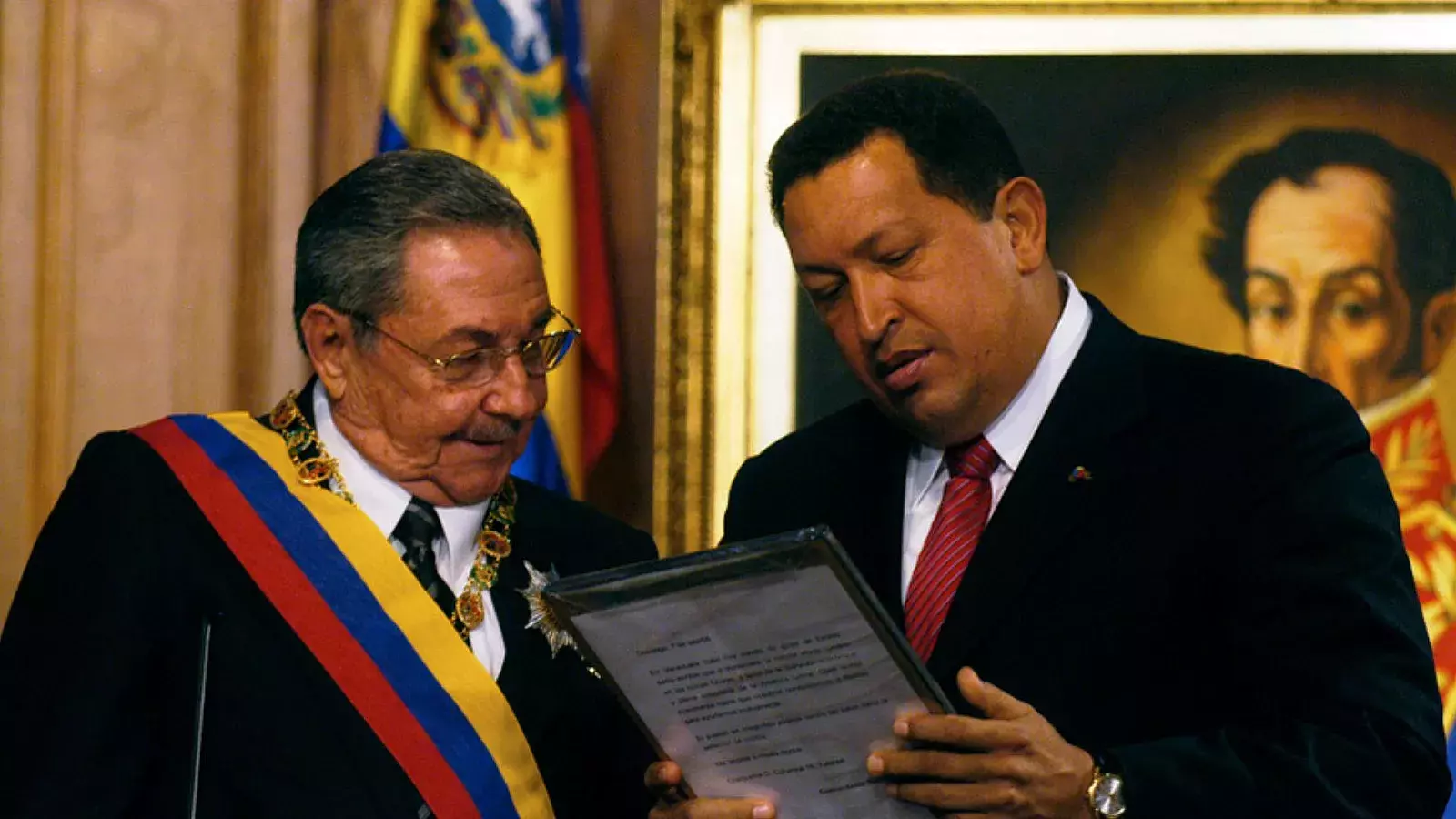 Raúl Castro visita Venezuela a 10 años de la muerte del dictador Hugo Chávez