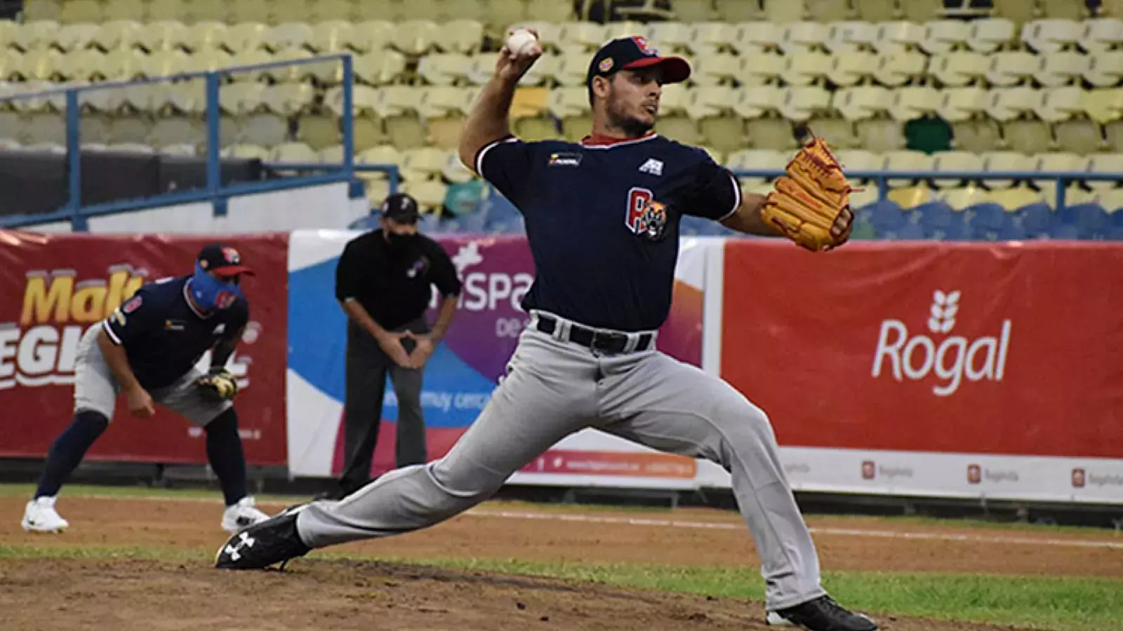 Pablo Luis Guillén, pitcher cubano