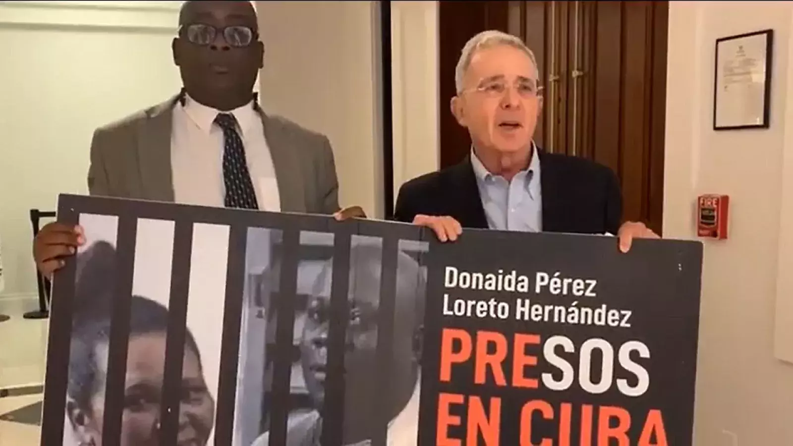 El expresidente Álvaro Uribe se pronuncia a favor de presos políticos cubanos