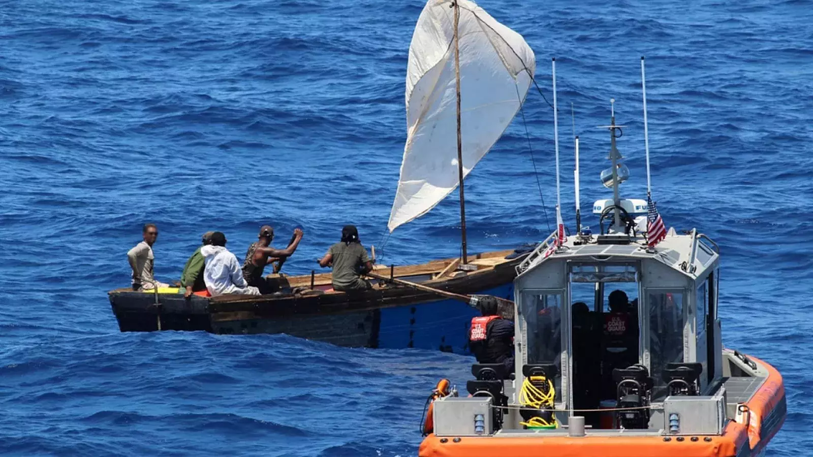 Cubanos interceptados por USCG
