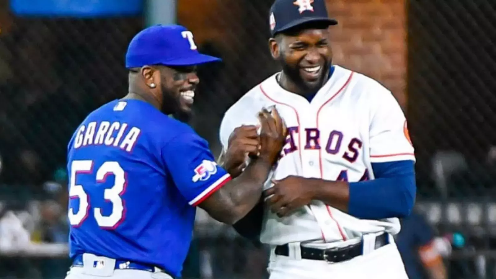 García y Álvarez en MLB