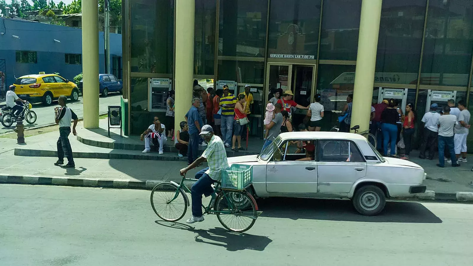 Calle de Santiago de Cuba, imagen de referencia.