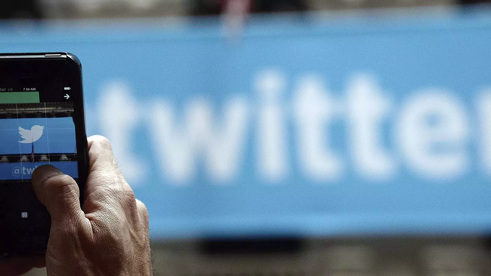 Twitter amenaza con emprender medidas legales contra Meta por su nueva red social Threads