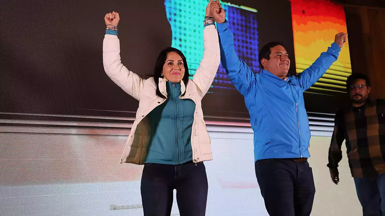 Ecuador se prepara para una segunda vuelta electoral que definirá su futuro