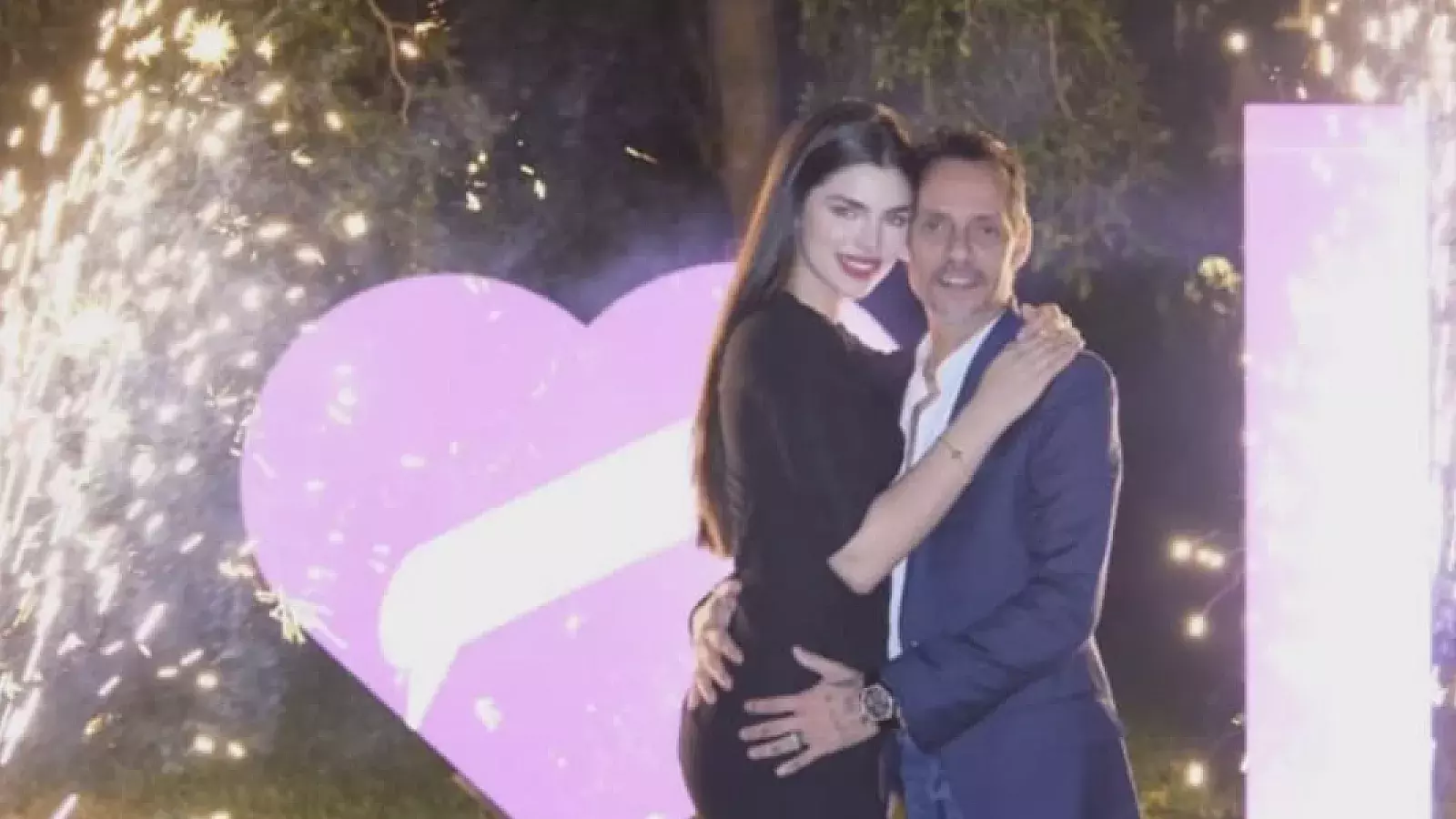 Marc Anthony llenó de amor a Nadia Ferreira en primer aniversario de bodas