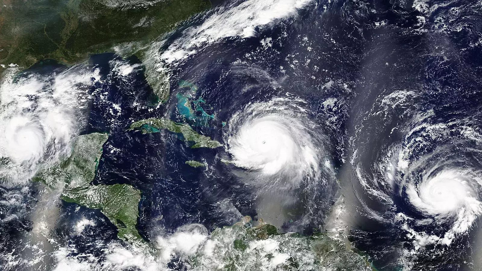 Científicos proponen incluir categoría 6 para clasificar los huracanes ante la creciente fuerza de las tormentas