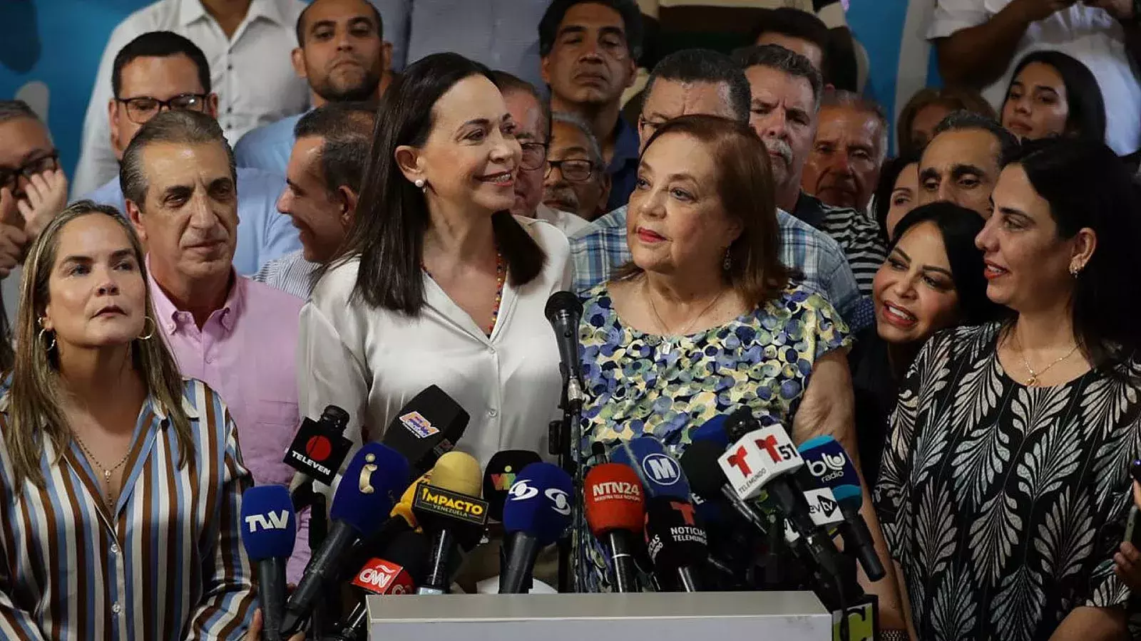 Oposición venezolana denuncia que Corina Yoris tiene problemas para inscribirse como candidata presidencial