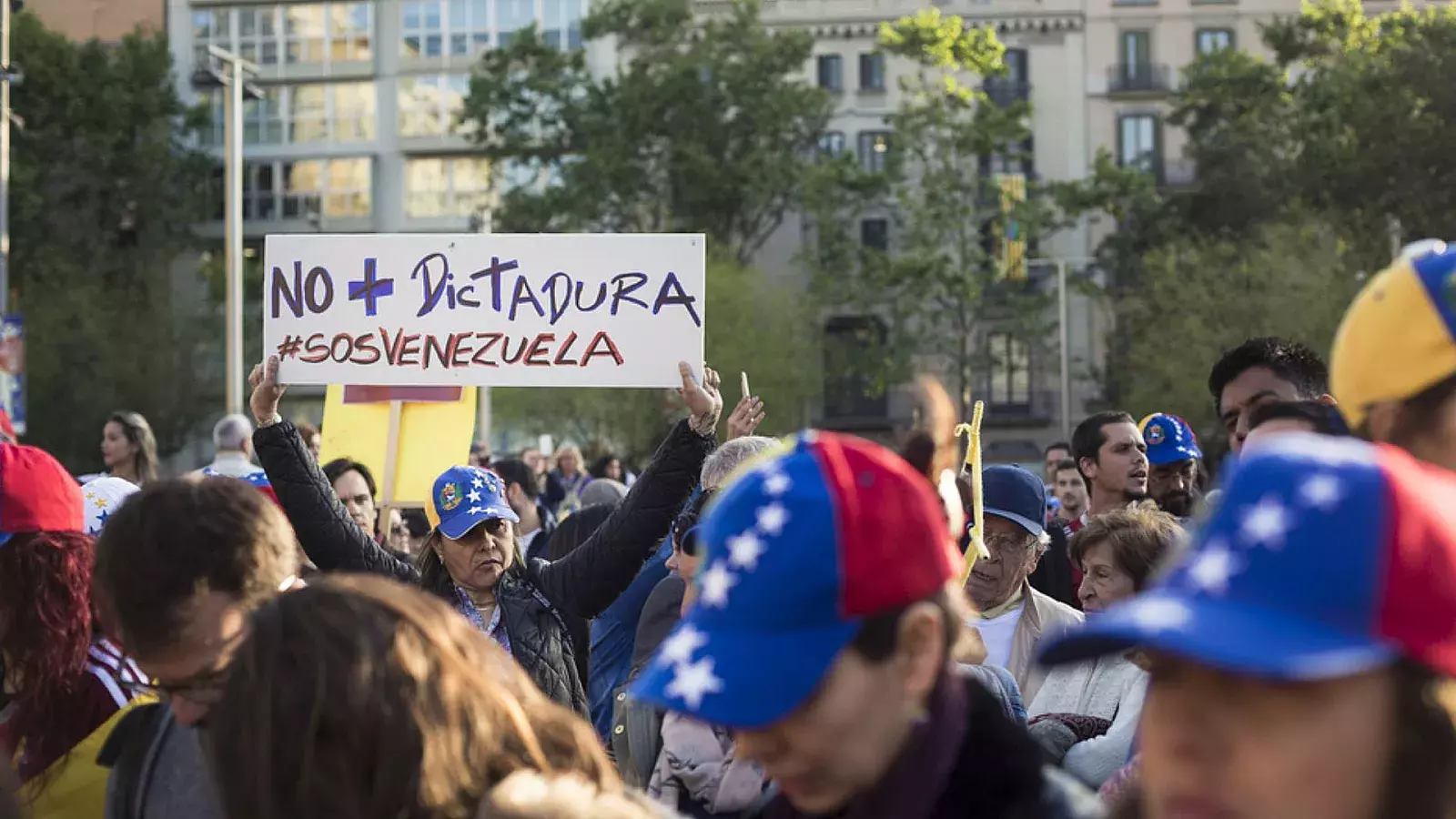 General venezolano exiliado: El régimen evalúa escenarios para frustrar las elecciones