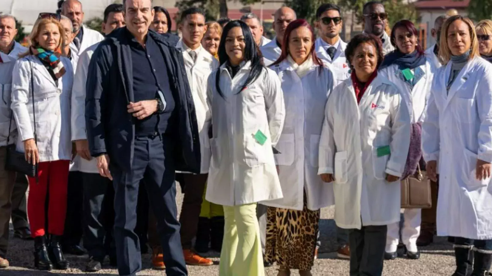 Médicos cubanos en Calabria