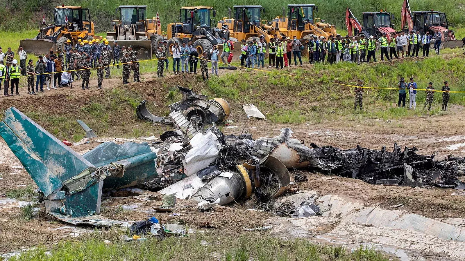 VIDEO: Mueren 18 personas tras accidente de avión en Nepal; sobrevive el piloto