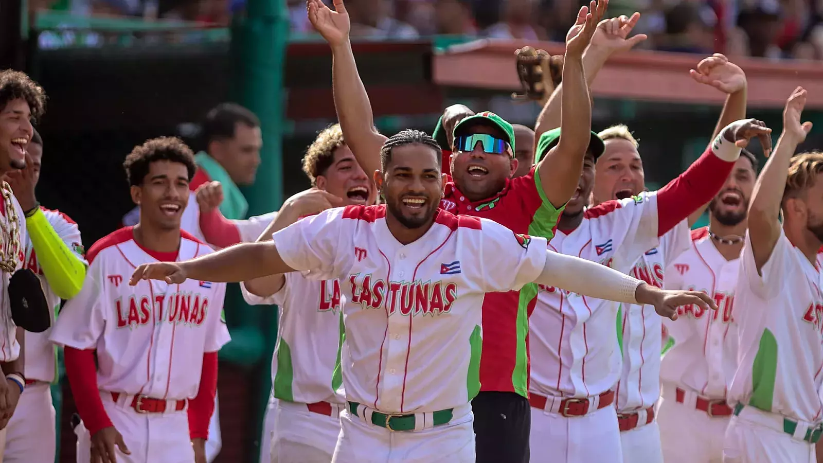 Las Tunas se corona en la pelota cubana