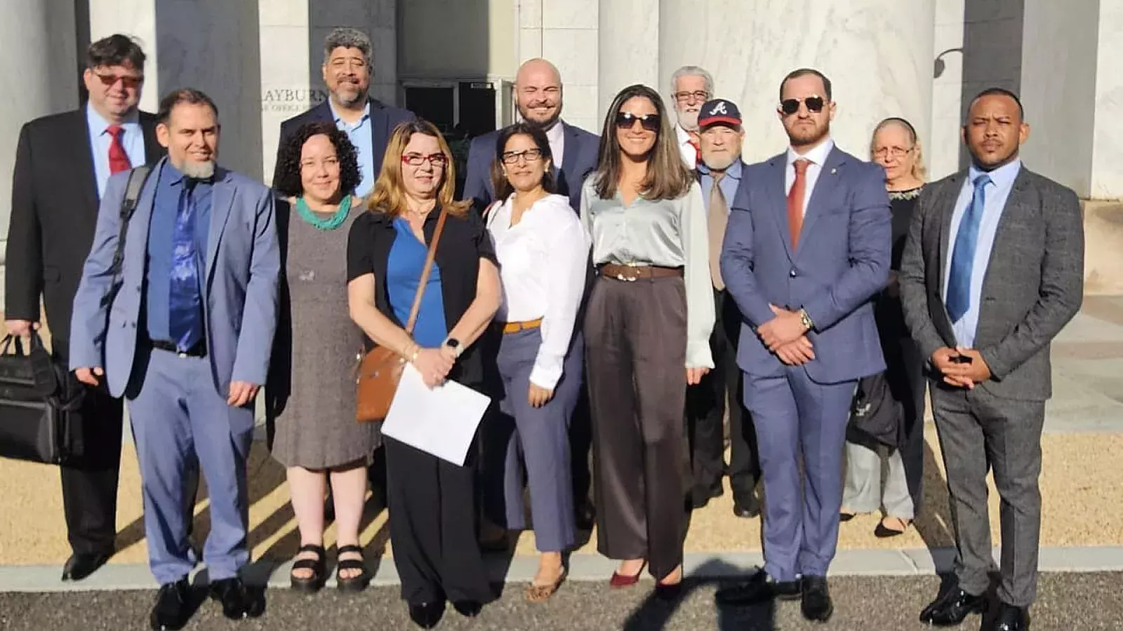 Grupo de cubanos en Washington