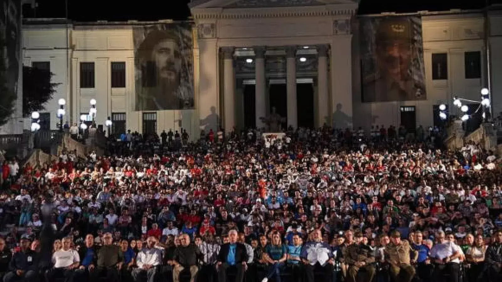 Homenaje a Fidel Castro en la Universidad de La Habana en 2023